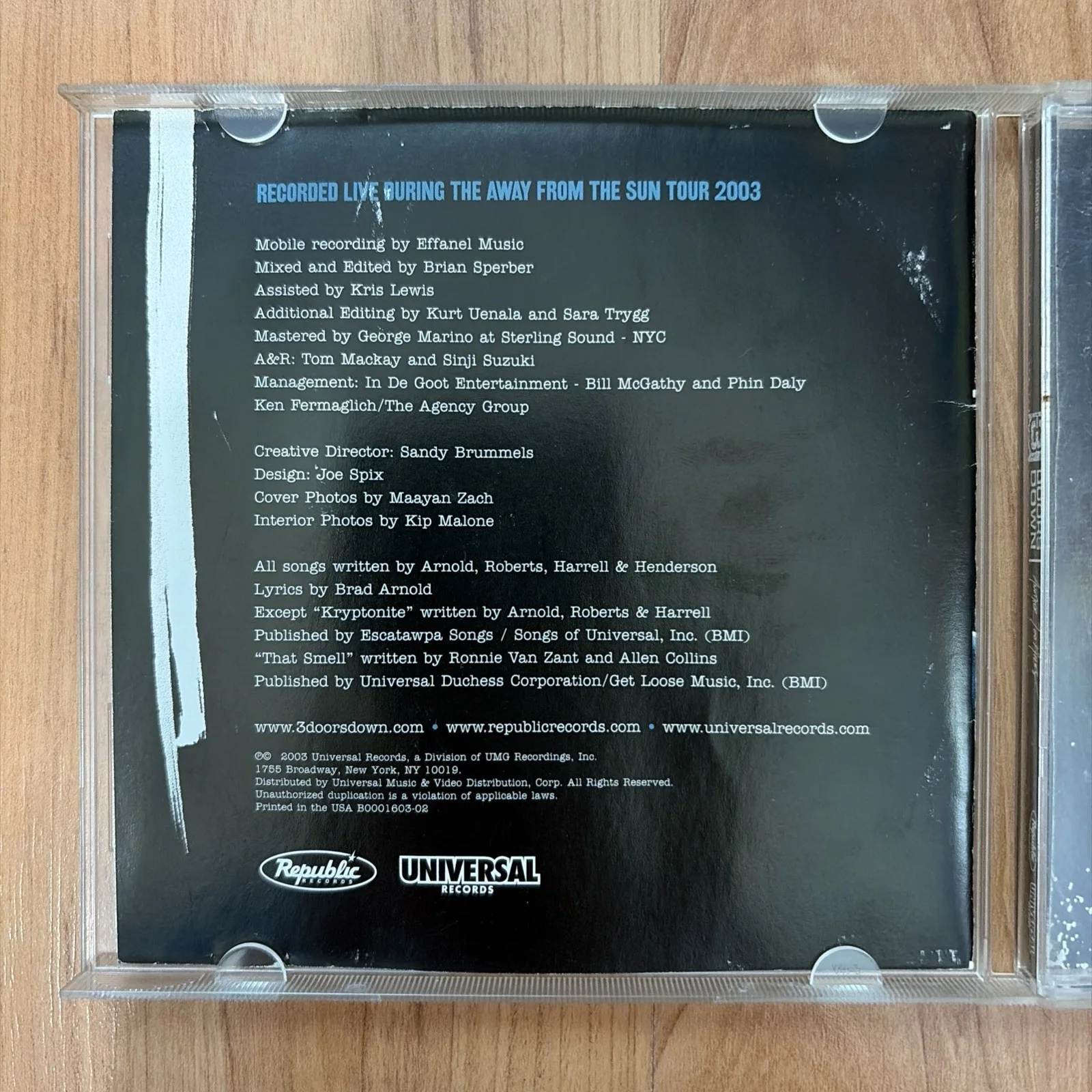 VTG Signed Autograph 3 Doors Down Rare CD *READ DESCRIPTION*, image 3
