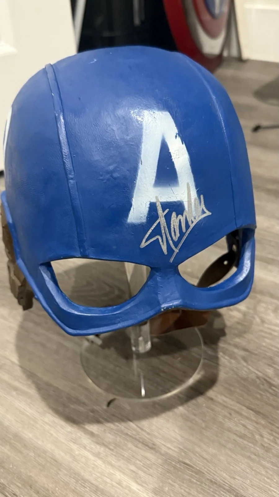 STAN LEE AUTOGRAPHED CAPTAIN AMERICA WWII REPLICA HELMET PSA/DNA COA W27215, image 4