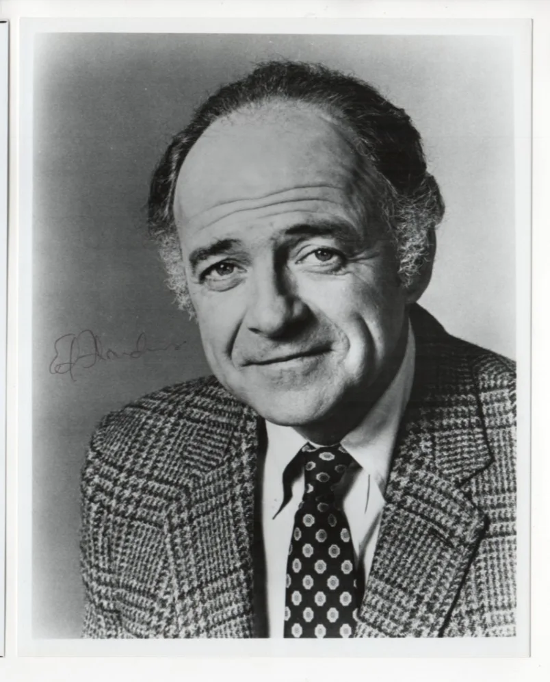 William Daniels, Ed Flanders — St. Elsewhere costars William Daniels & Ed Flanders lot 2 signed 8x10" photos, image 3