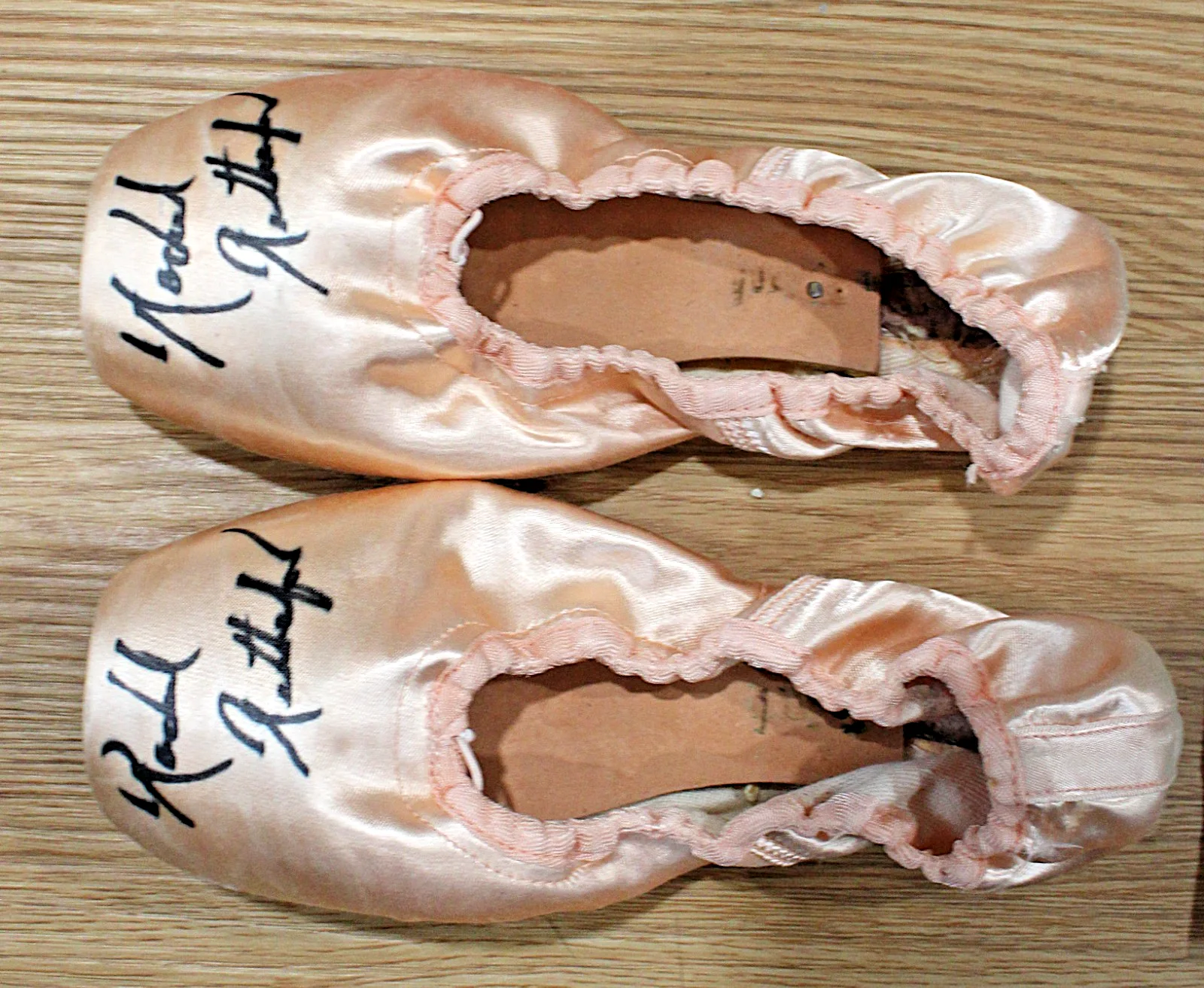 RACHEL RUTHERFORD - Soloist New York City Ballet Dancer Pointe Shoes AUTOGRAPHED, изображение 2