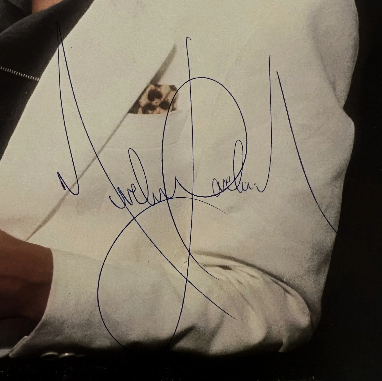 Michael Jackson SIGNED "Thriller" Early Release Vinyl Album AUTO LP Beckett LOA, image 2