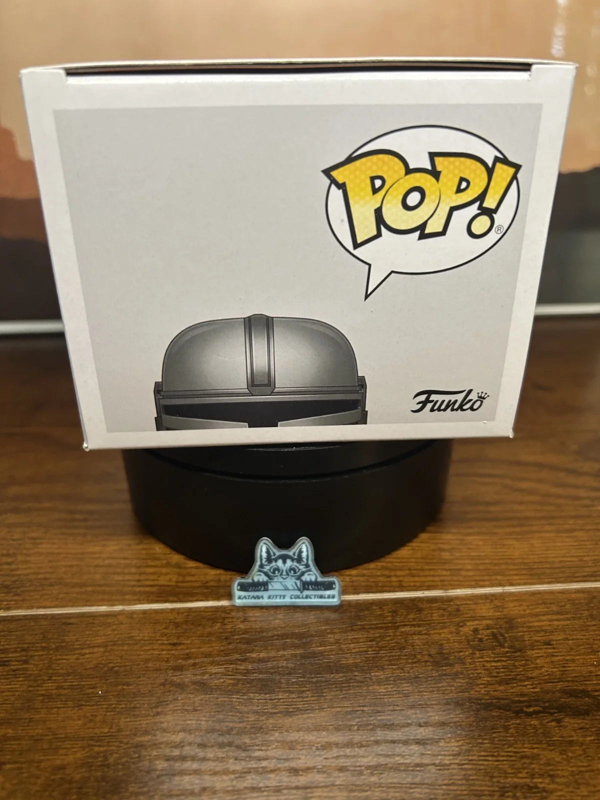 Funko Pop! Star Wars (The Mandalorian #408) GITD Barry Lowin Signed Autograph, image 5