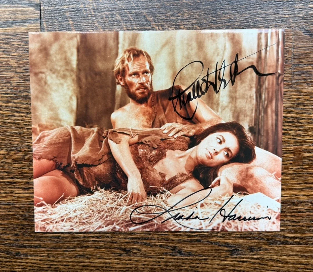 LINDA HARRISON — LINDA HARRISON PLANET OF THE APES SIGNED PHOTO 8x10