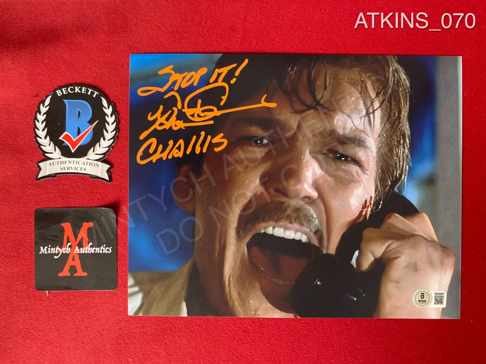 Tom Atkins — Tom Atkins autographed signed 8x10 photo Halloween III - Beckett COA horror