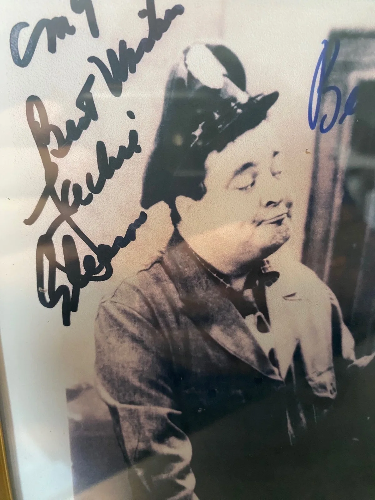all 4 members — The Honeymooners 8 1/2" x 11" Full Cast Signatures Picture with extra frame., изображение 2