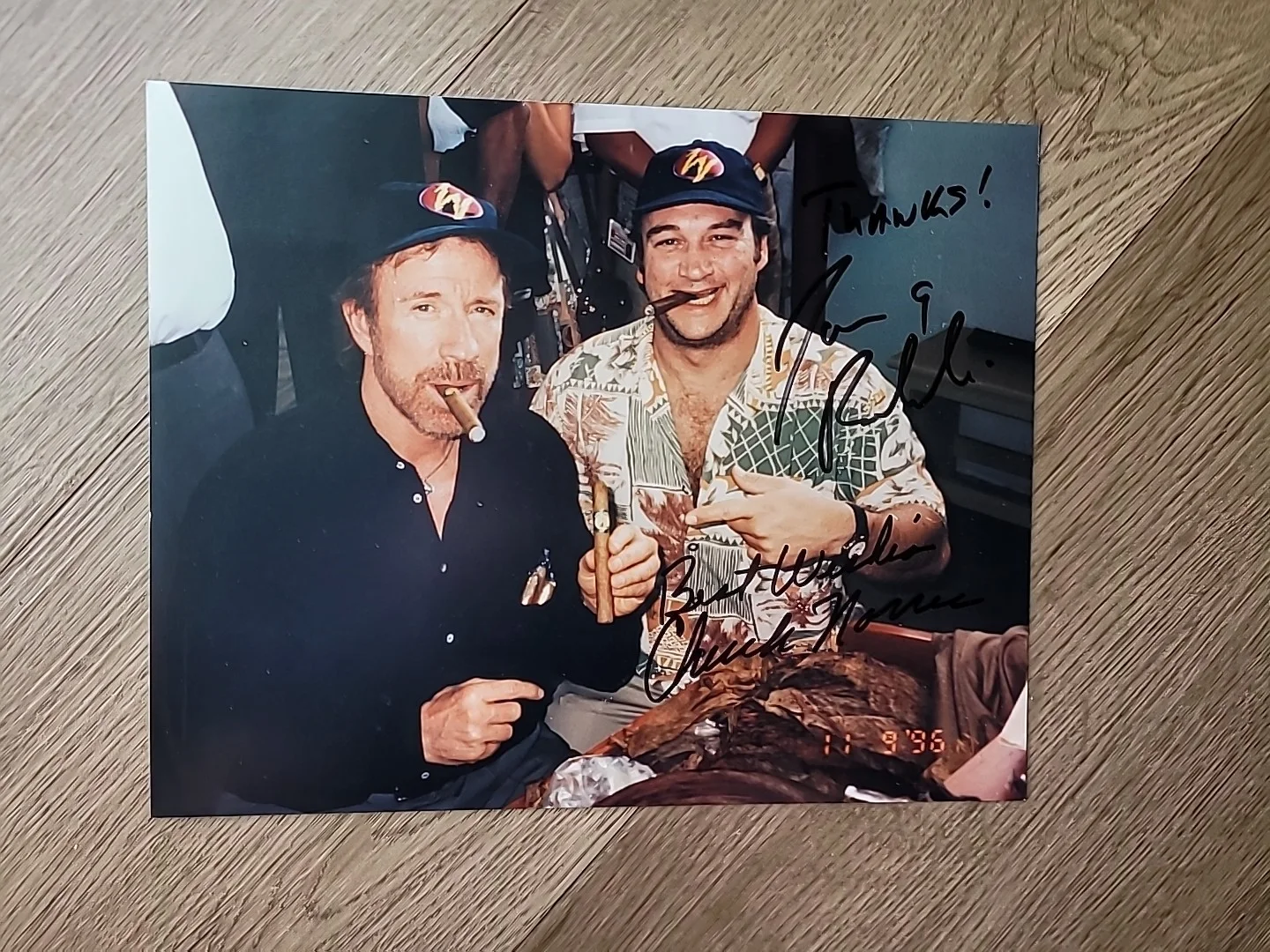 chuck norris — Chuck Norris & Jim Belushi Signed Autographed 8x10 Promo Lone Wolf Cigar Picture, изображение 2
