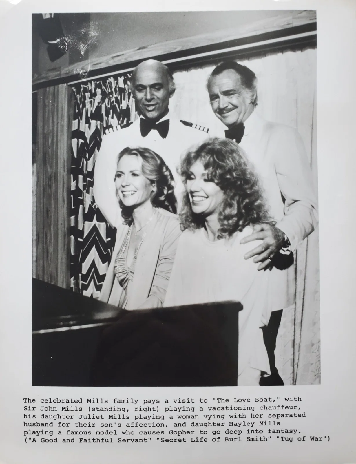 HAYLEY MILLS LOT OF 4 VINTAGE ORIGINAL PUBLICITY PHOTO'S INC. THE LOVE BOAT, изображение 3