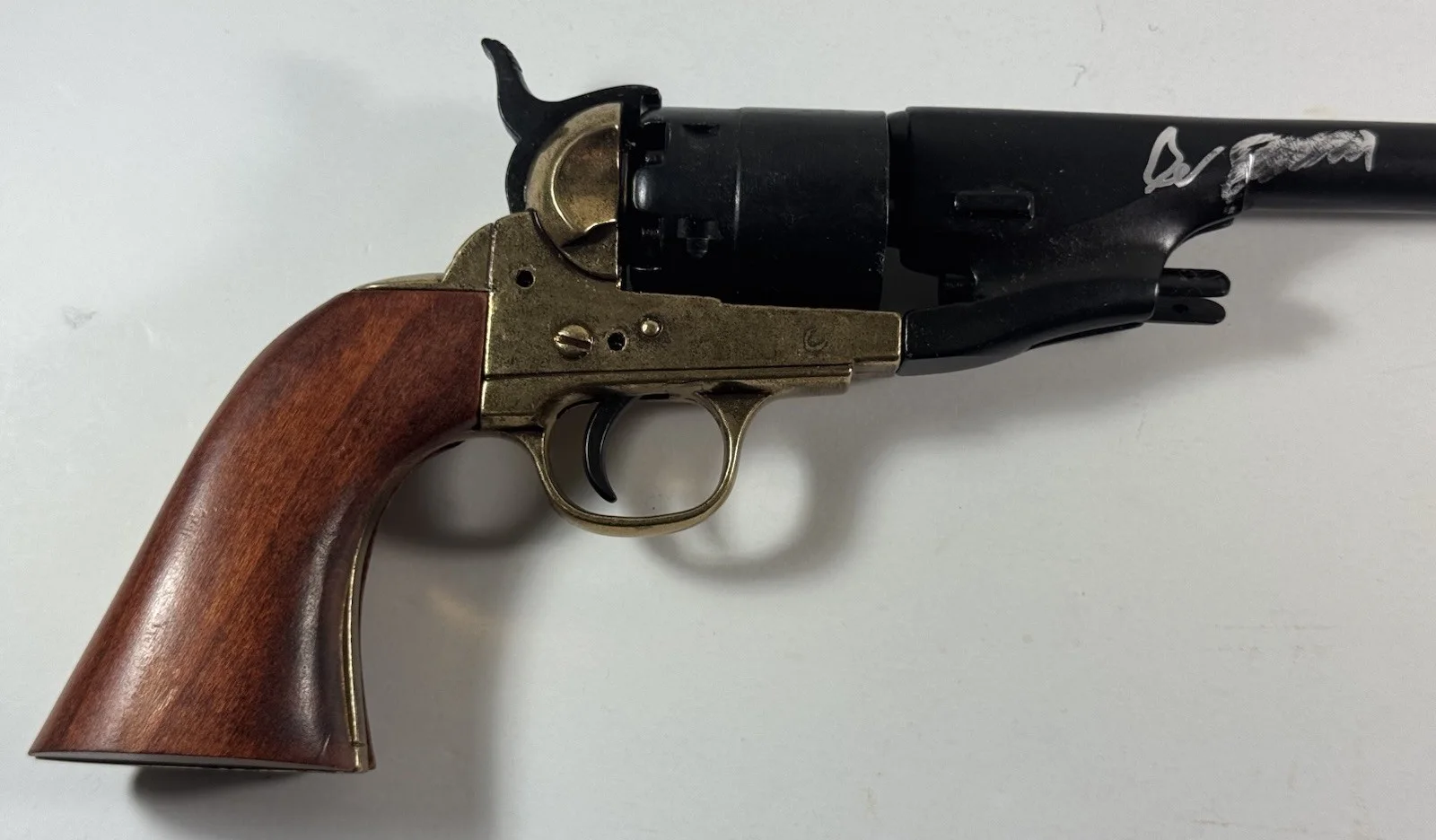 Clint Eastwood — CLINT EASTWOOD SIGNED REPLICA COLT NAVY PROP GUN BECKETT BAS LOA A59604, image 4