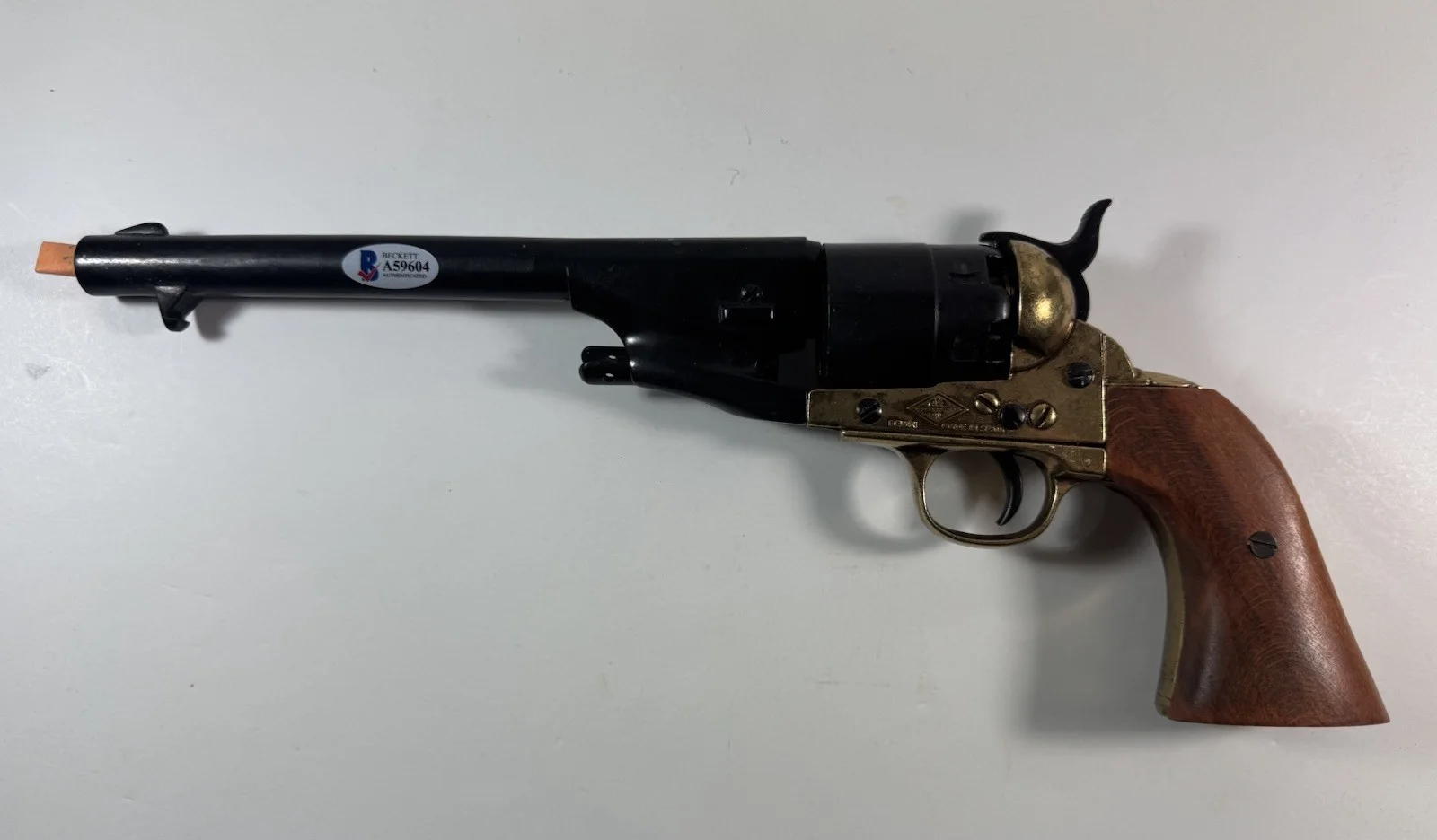 Clint Eastwood — CLINT EASTWOOD SIGNED REPLICA COLT NAVY PROP GUN BECKETT BAS LOA A59604, image 5