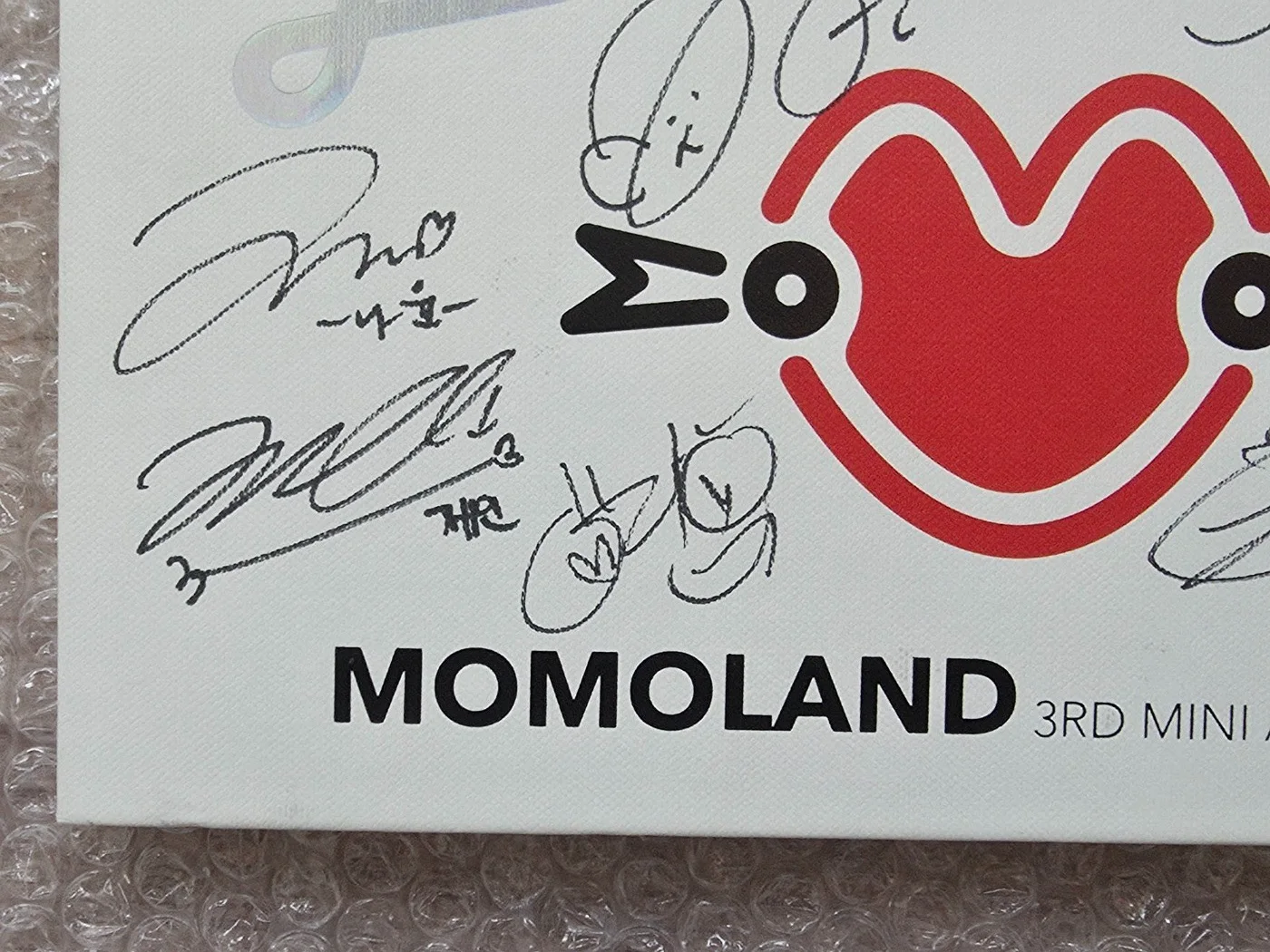 Momoland Promo Great 3rd Mini Album Autographed Hand Signed, image 4