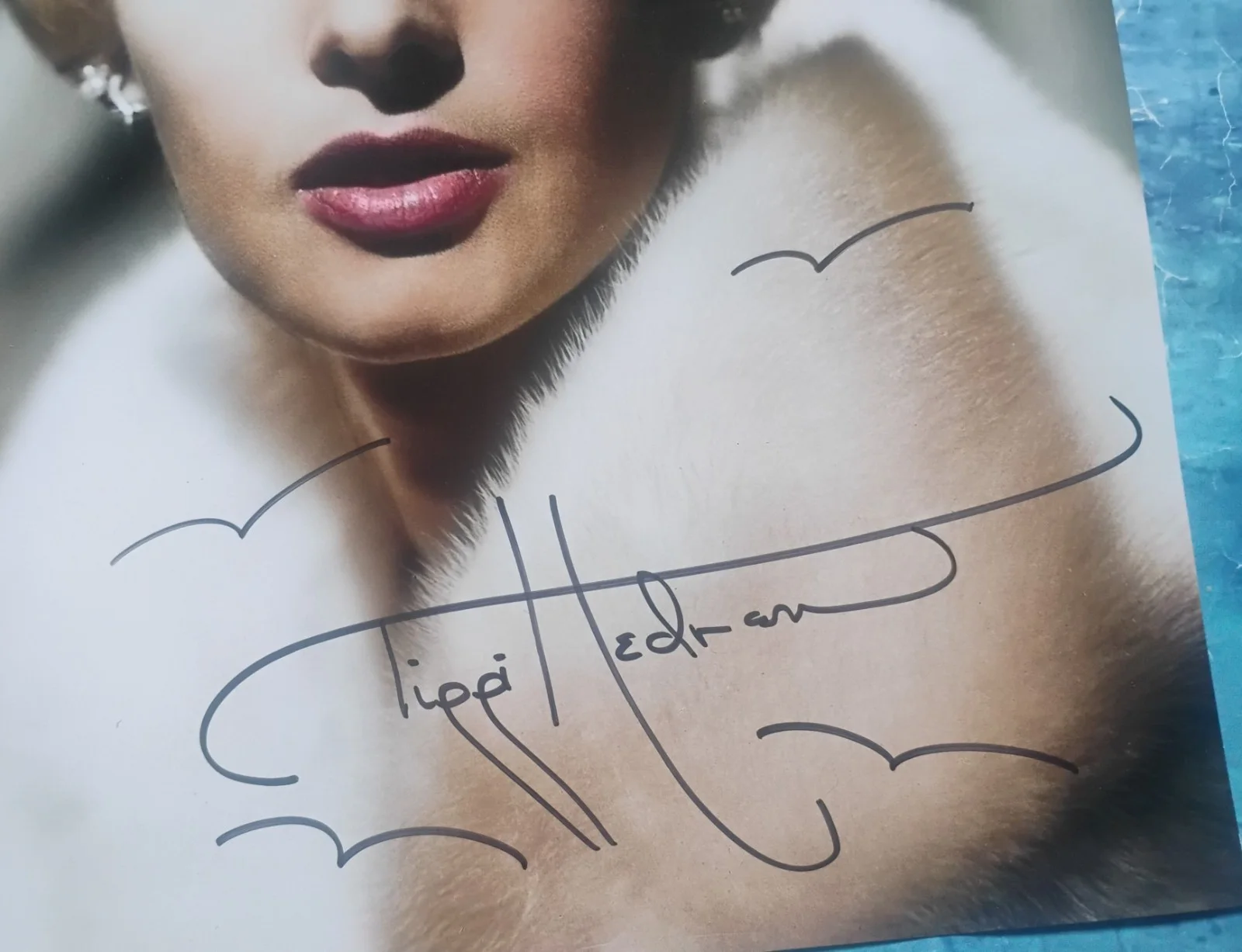 Tippi Hedren Hand Signed Autograph 11x14 Photo COA - NO US TARIFFS, image 3