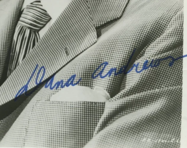 DANA ANDREWS Hand Signed Autographed Photo 80 YEARS OLD, image 2