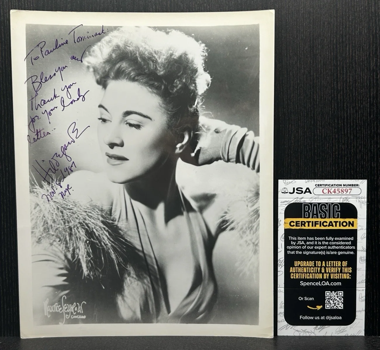 Hildegarde — HILDEGARDE SIGNED 8x10 PHOTO Original Autograph JSA COA Date 1987 CABARET SINGER, image 2