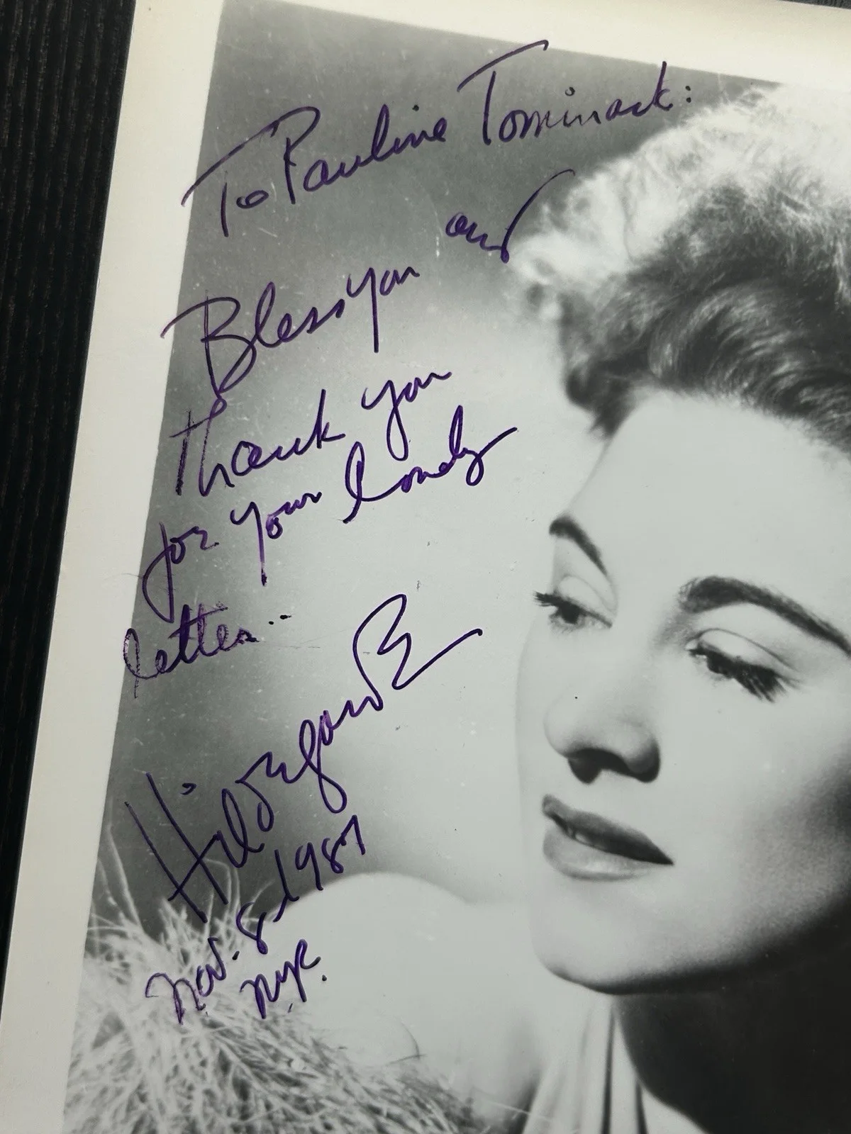 Hildegarde — HILDEGARDE SIGNED 8x10 PHOTO Original Autograph JSA COA Date 1987 CABARET SINGER, image 3