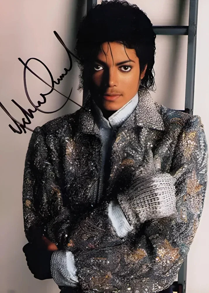 6 iconic Michael Jackson Autographed 8.5x11 Inch Glossy Signed RePhoto, изображение 4