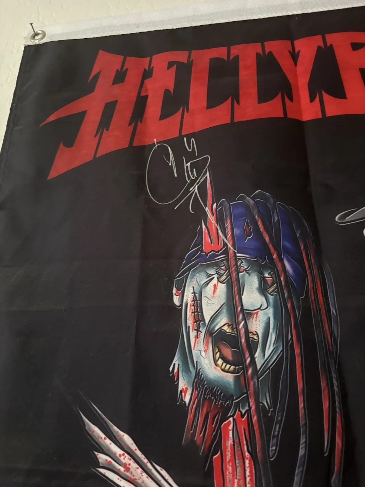 Hellyeah Entire Band Signed Autographed Vinny Paul Chad Grey 23x36 Nylon Flag, изображение 3