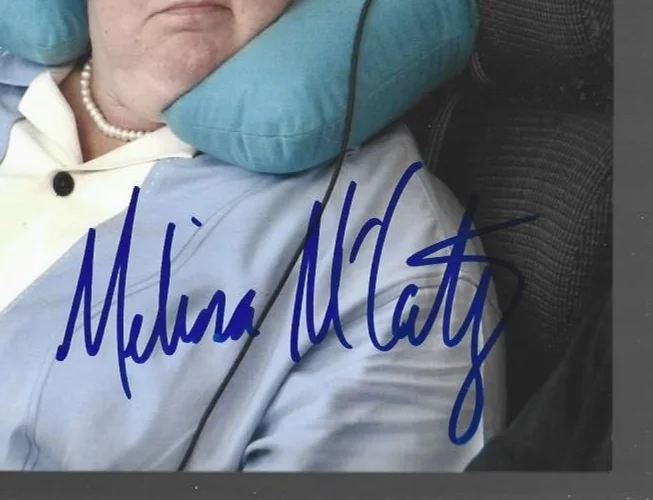 Original Hand Signed Melissa McCarthy ""Bridesmaids" autograph on 8 x 10 photo, изображение 2