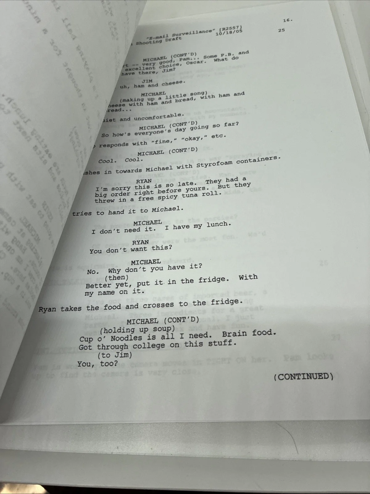 RAINN WILSON — RAINN WILSON SIGNED AUTOGRAPH THE OFFICE FULL SCRIPT SWAU DWIGHT SCHRUTE, image 3