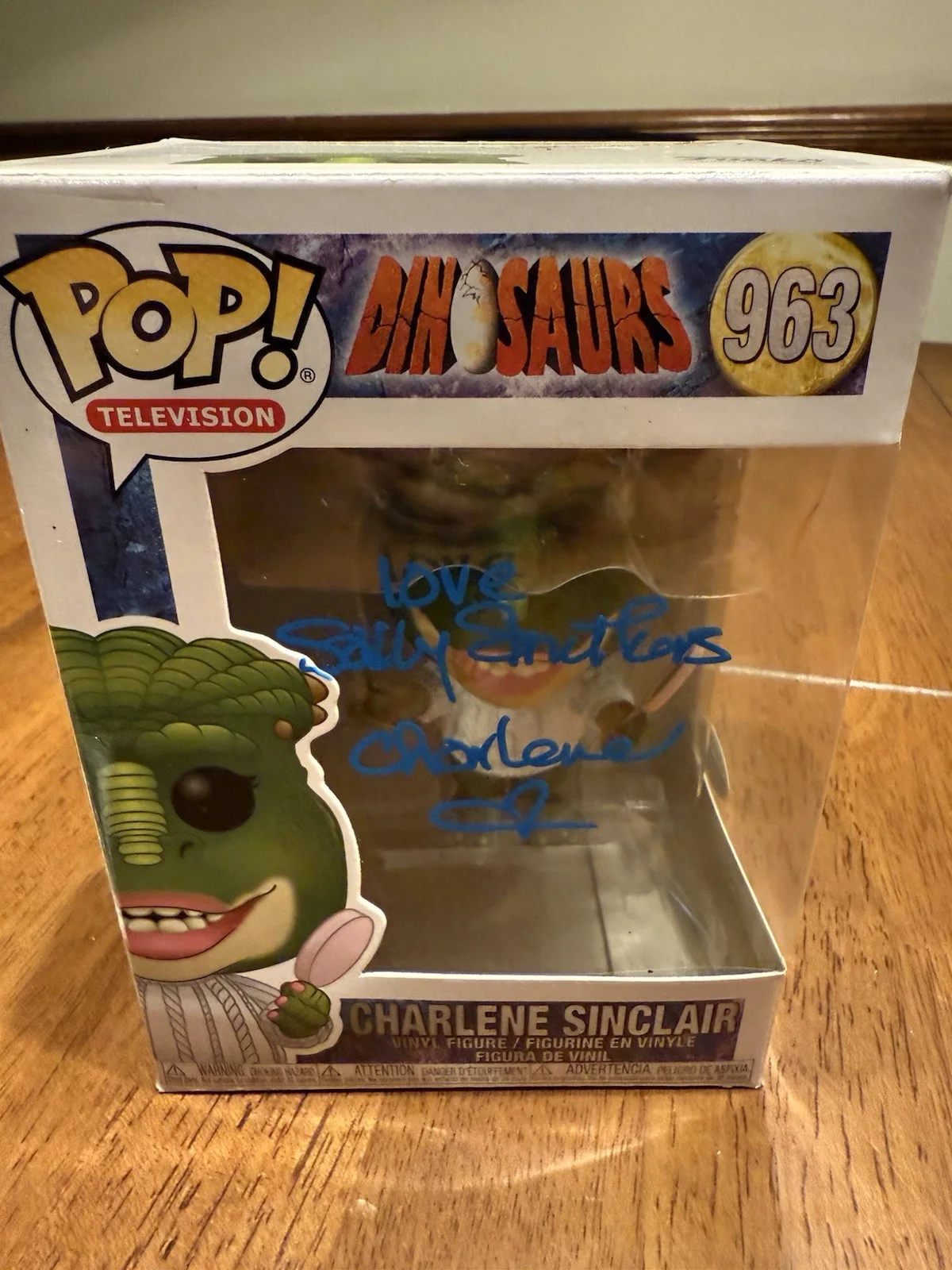 Sally Struthers — Sally Struthers Signed Dinosaurs Funko Pop Charlene Sinclair 963 JSA COA CJ84120, изображение 3