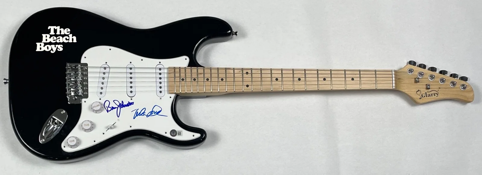 The Beach Boys Signed Autograph Electric Guitar Mike Love Bruce Johnston BAS COA, изображение 3