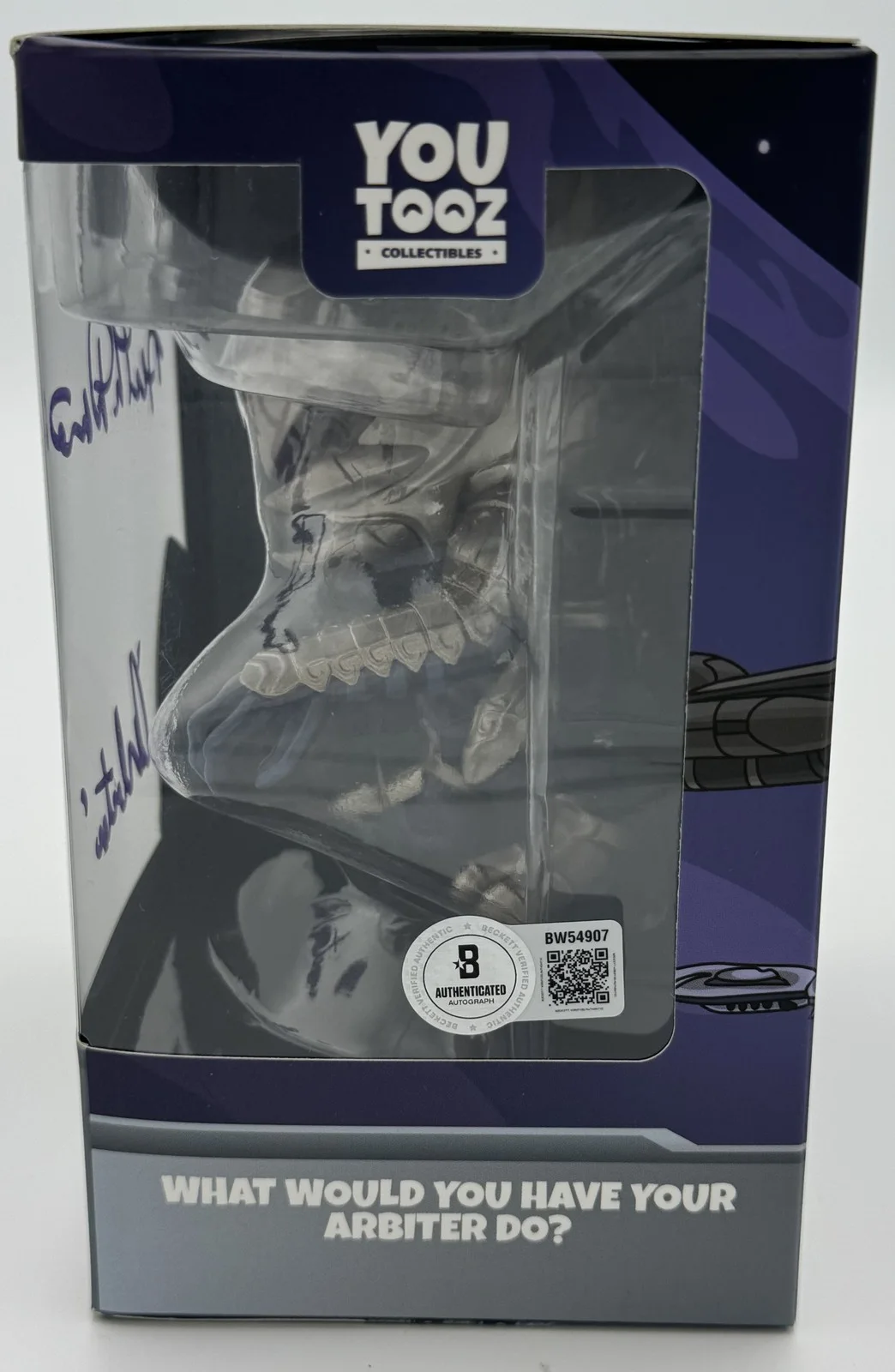 Keith David — Keith David Signed Halo Arbiter Youtooz vinyl figure #5 autograph BAS K7, изображение 2