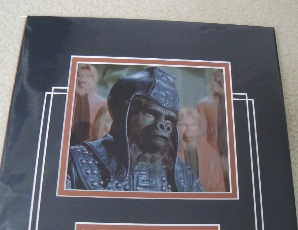 James Gregory — James Gregory signed card with photo matted COA Beneath the Planet of the Apes, изображение 3