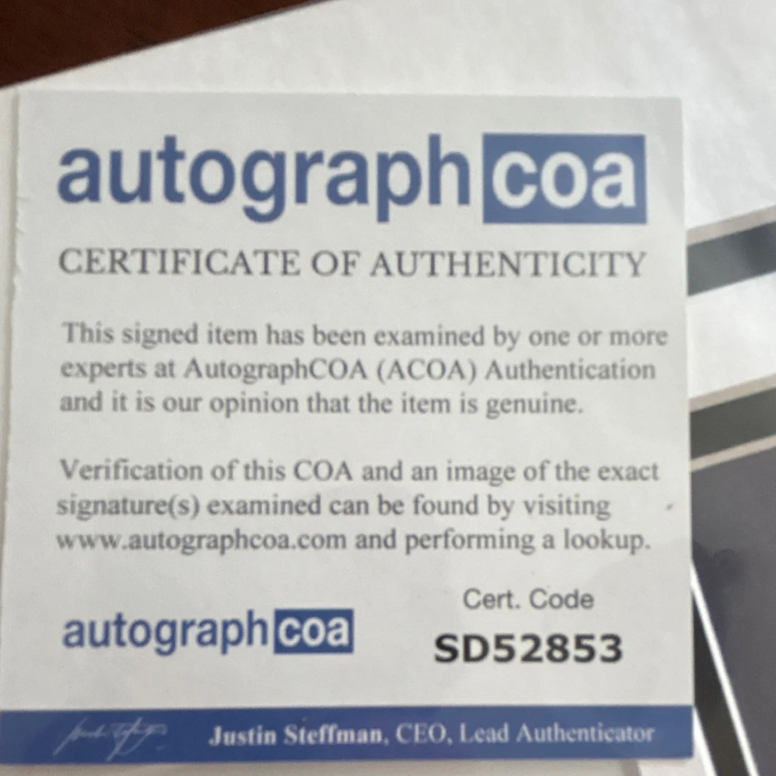 Outlander Sam Heughan Hand signed Autograph w/ COA, image 3