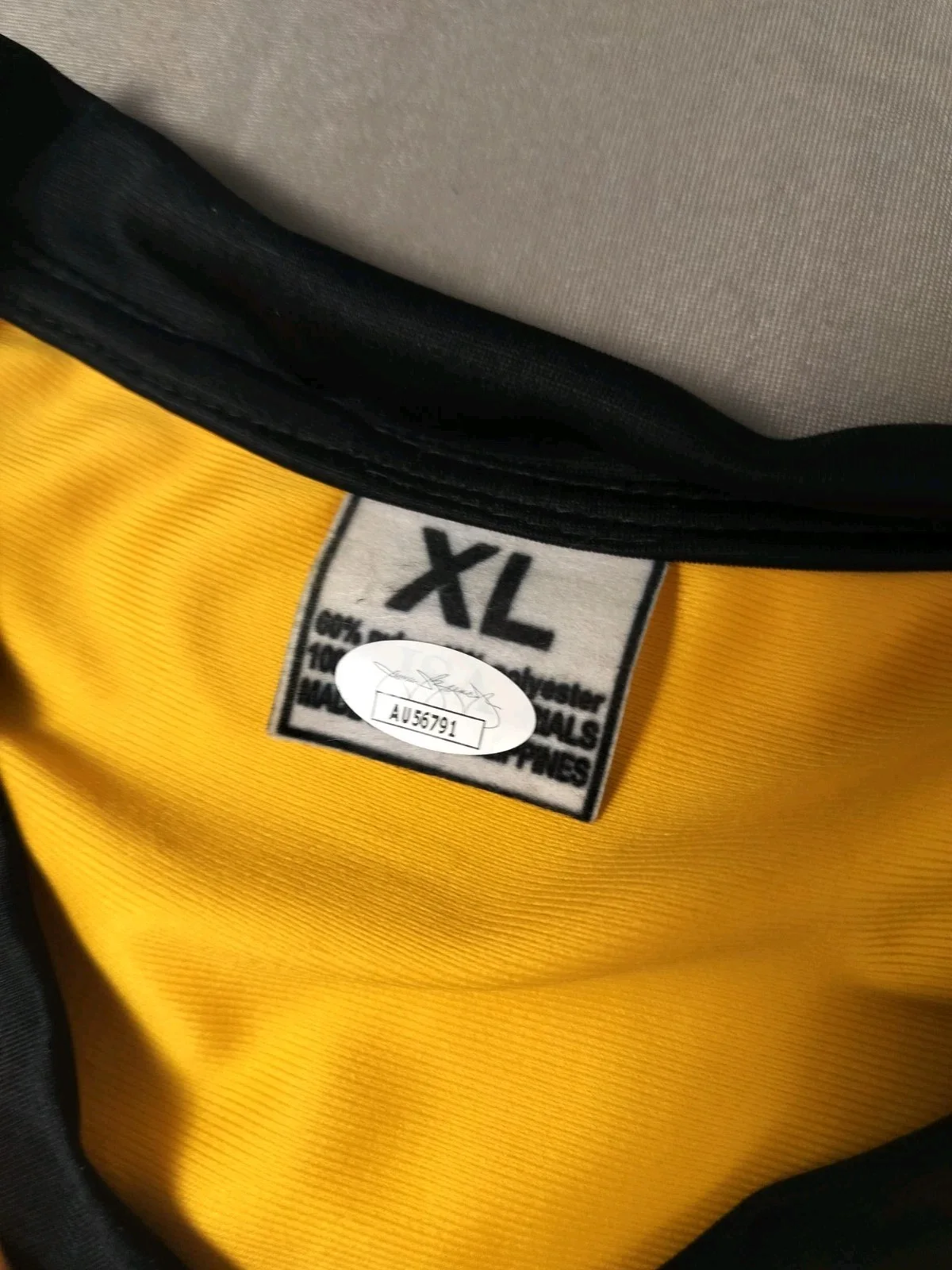 William Shatner — WILLIAM SHATNER STAR TREK CAPTAIN JAMES T. KIRK Signed Jersey Uniform Auto COA, image 4