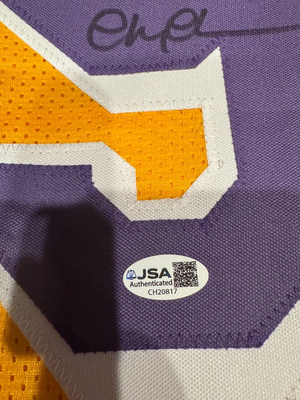 Chevy Chase — Chevy Chase Signed / Autographed "Fletch" Lakers Style Custom Jersey JSA 20748, изображение 5
