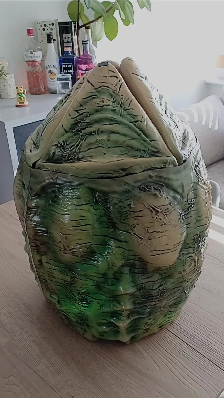 Alien Xenomorph Motion Activated Full Size Egg Rare LE Movie Prop + Facehugger, изображение 2