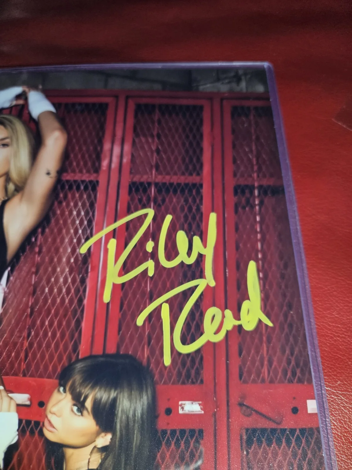 Gabbie Carter, Riley Reid — Riley Reid Gabbie Carter Dual Signed 11x14 Photo Adult Star Autographed JSA COA, изображение 3