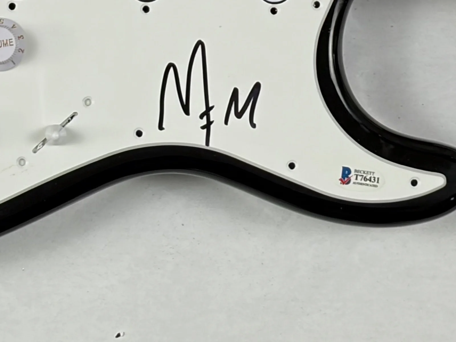 Marilyn Manson Signed Autographed Electric Guitar Beckett BAS COA, image 5