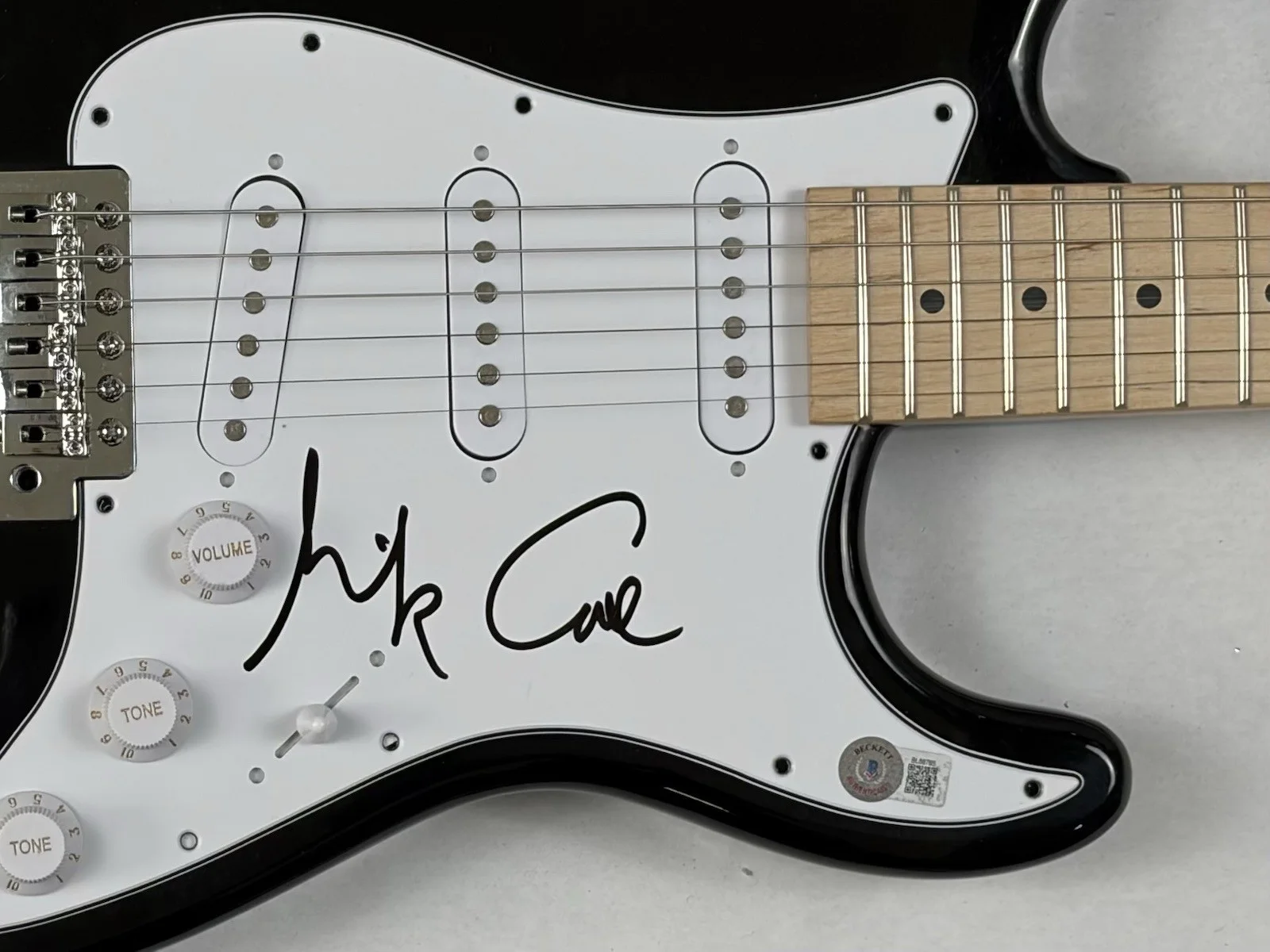 Nick Cave Signed Autograph Electric Guitar The Bad Seeds Beckett COA, изображение 4