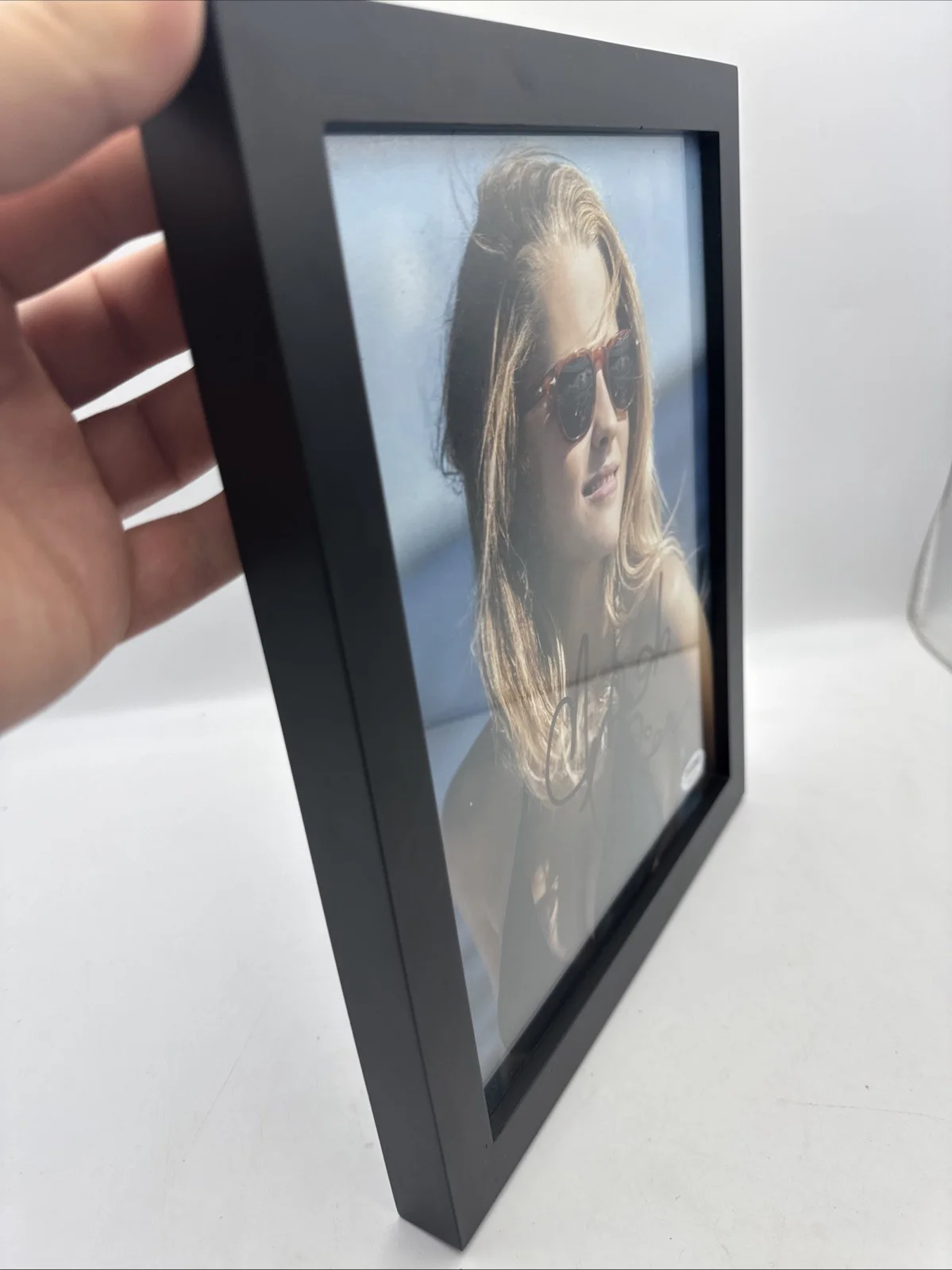 Teresa Palmer Signed 8x10 Photo PSA/DNA AA97474 – Framed, изображение 3