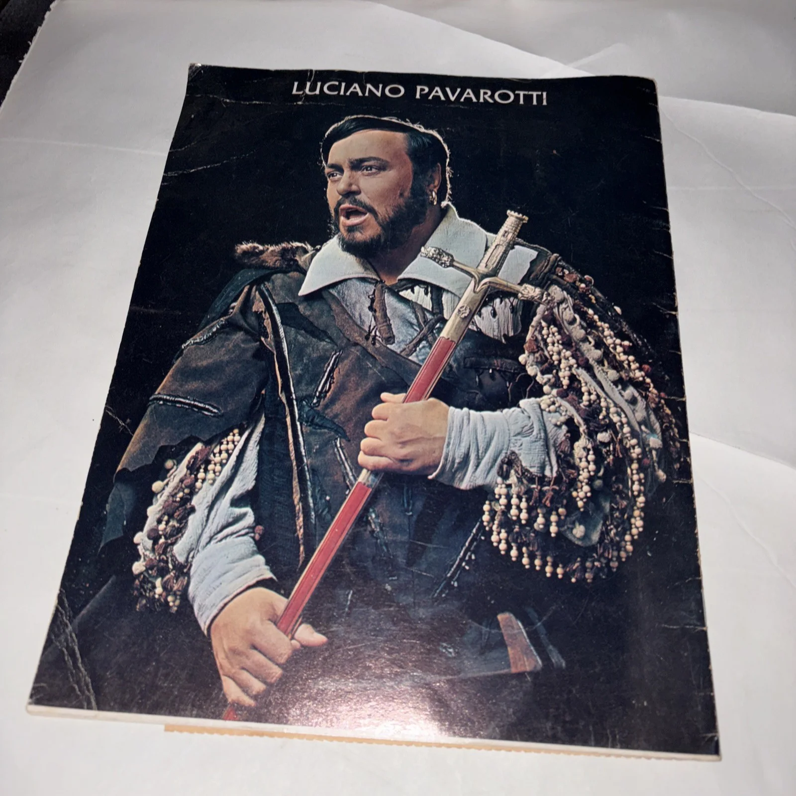 Original 1977 LUCIANO PAVAROTTI OPERA PROGRAM Photo Book PB, image 2