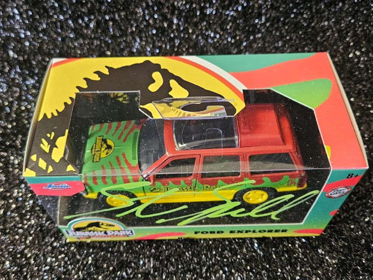 STEVEN SPIELBERG — STEVEN SPIELBERG HAND SIGNED AUTOGRAPHED JURASSIC PARK FORD EXPLORER CAR W/ COA, image 3