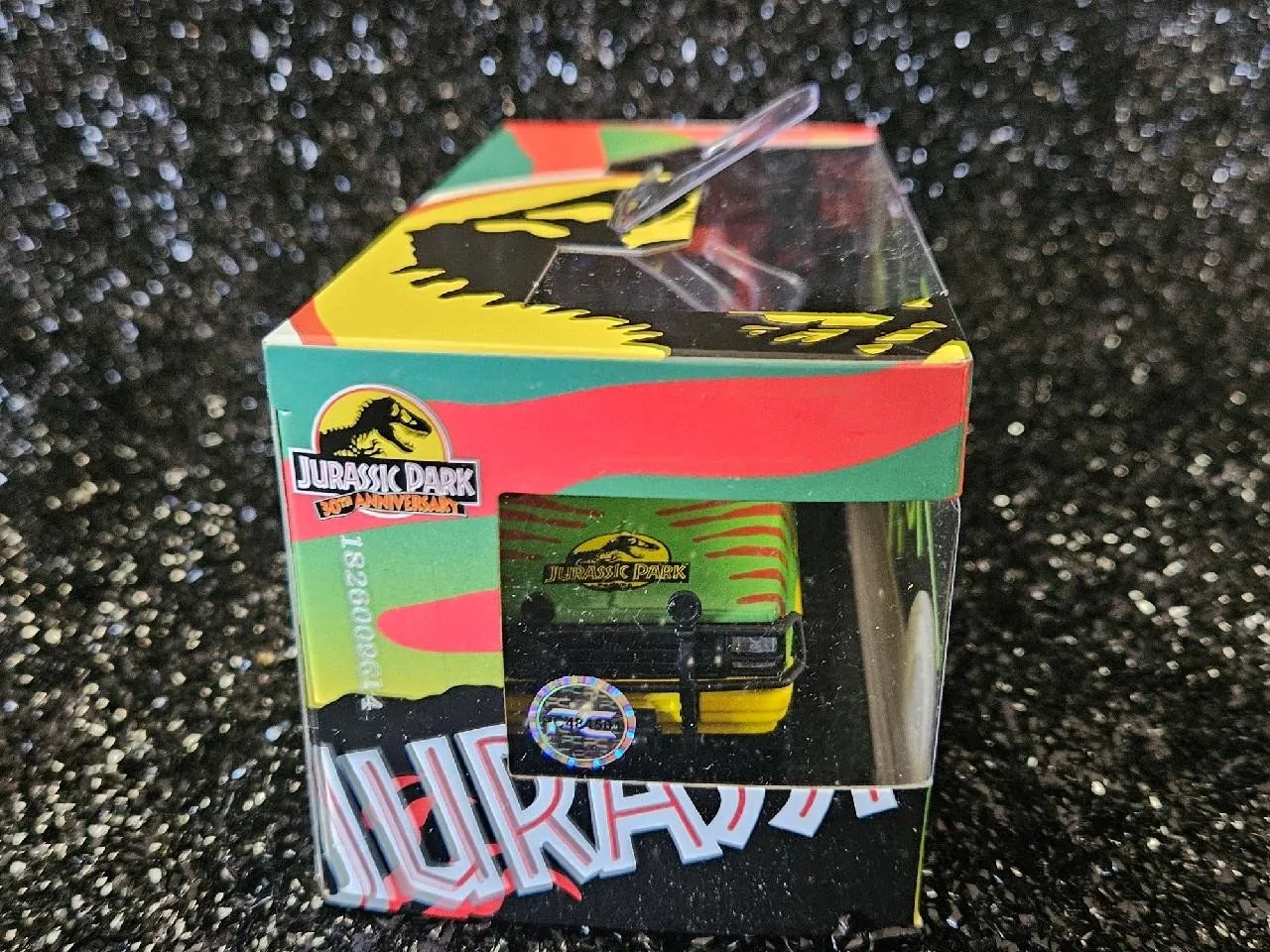 STEVEN SPIELBERG — STEVEN SPIELBERG HAND SIGNED AUTOGRAPHED JURASSIC PARK FORD EXPLORER CAR W/ COA, image 4
