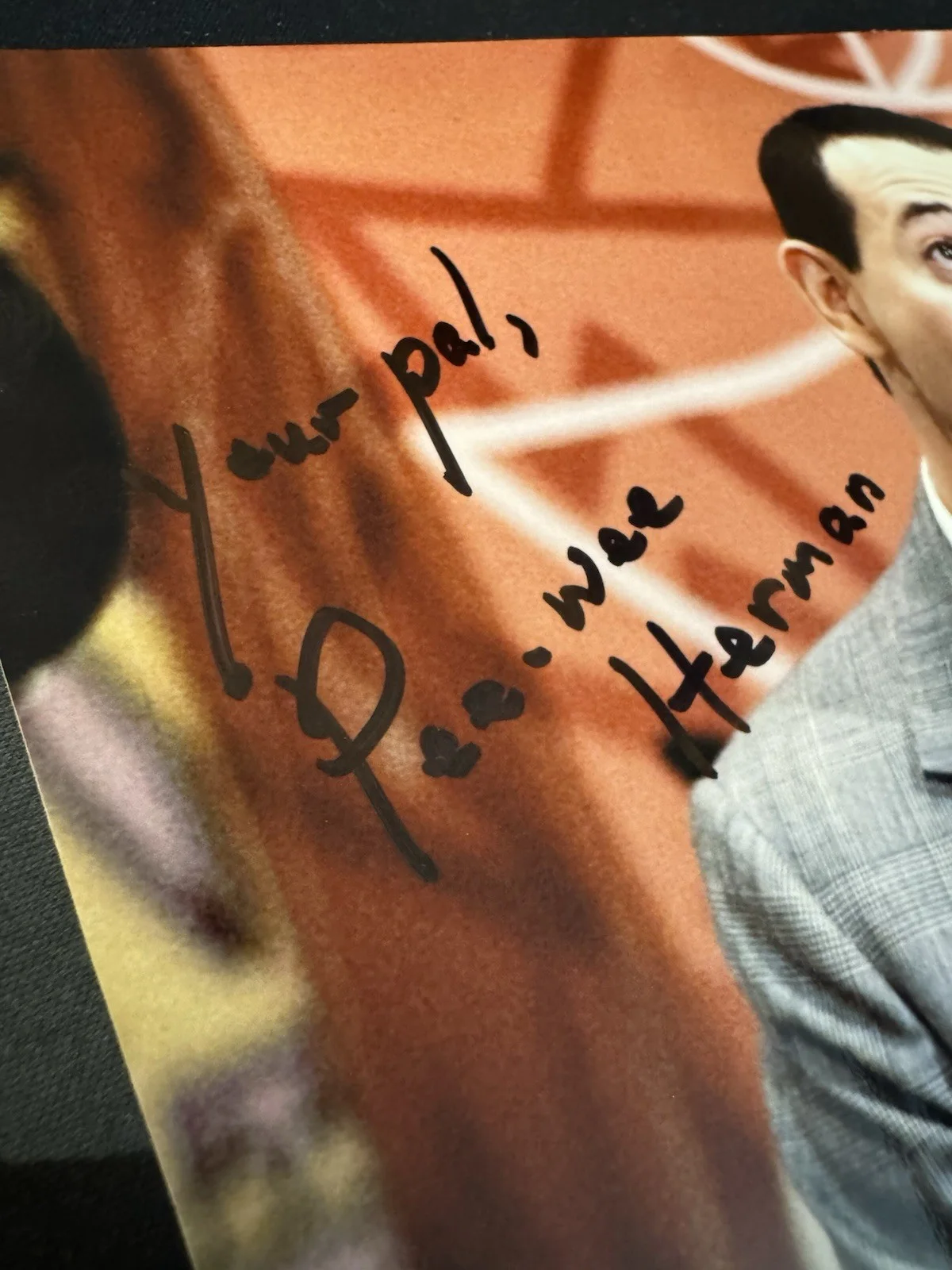 Paul Reubens — Paul Reubens Signed Pee Wee Herman 8x10 Photo Autograph, image 2