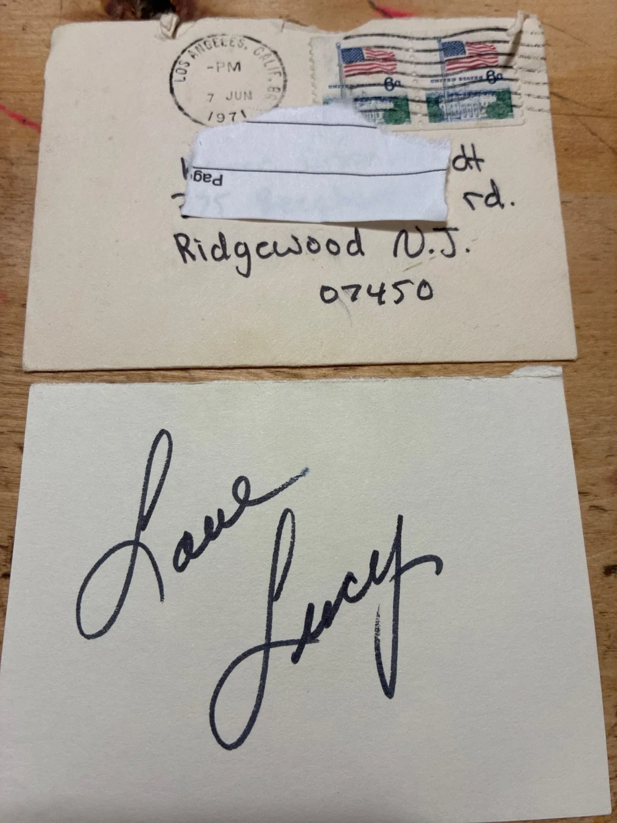 Lucille Ball — Lucille Ball Autograph/Signature ‘Love Lucy’ 4x3 signed Card
