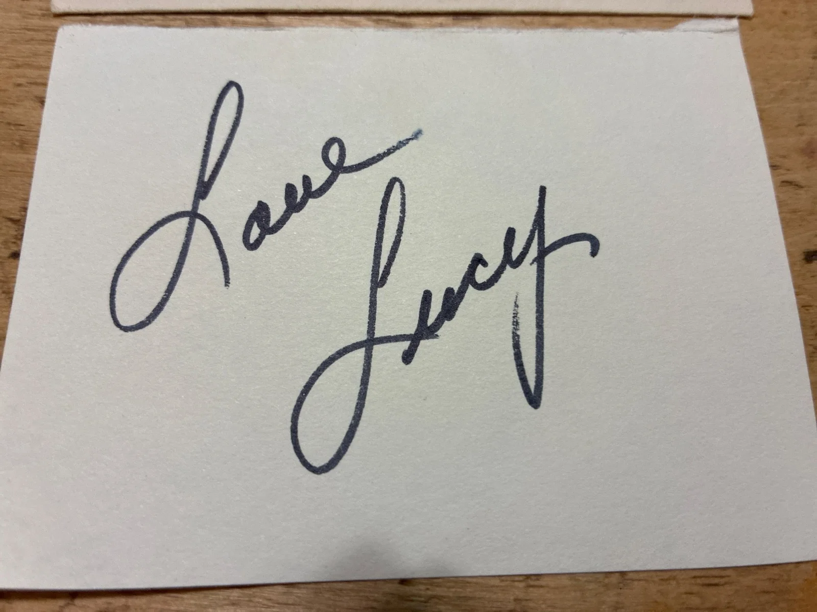 Lucille Ball — Lucille Ball Autograph/Signature ‘Love Lucy’ 4x3 signed Card, изображение 2
