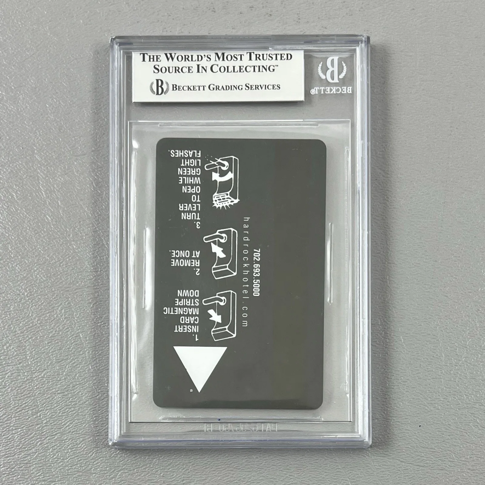 The Monkees Michael Nesmith SIGNED Slabbed Hard Rock Hotel Key Card Beckett BAS, изображение 5