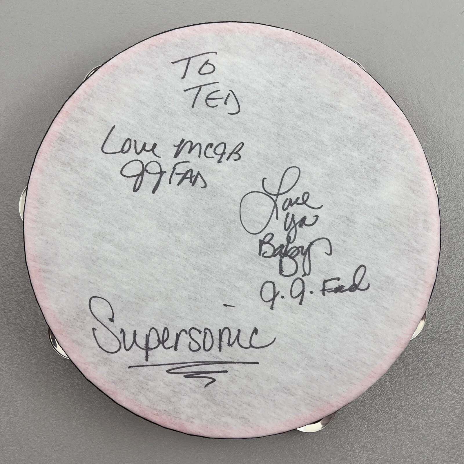 J J Fad SIGNED 10” Tambourine MC JB Juana Burns Baby D Dana Birks SUPERSONIC COA, изображение 2