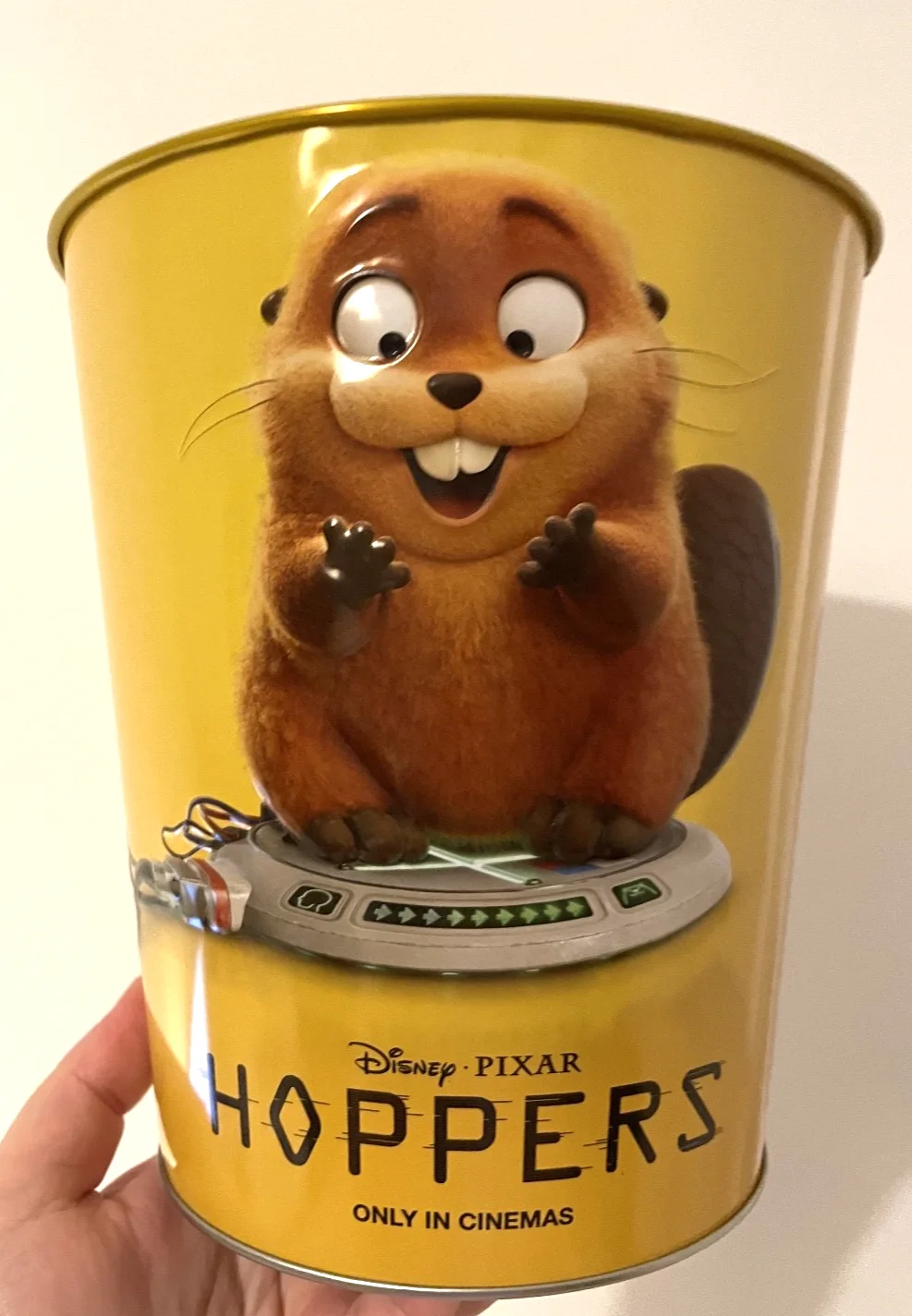 Disney Pixar Hoppers 2026 Yellow Vue Cinema Popcorn Bucket Beaver NEW!, изображение 3