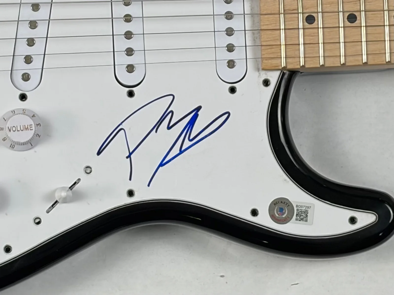 Post Malone Signed Autograph Electric Guitar F-1 Trillion Austin Post BAS COA, image 3