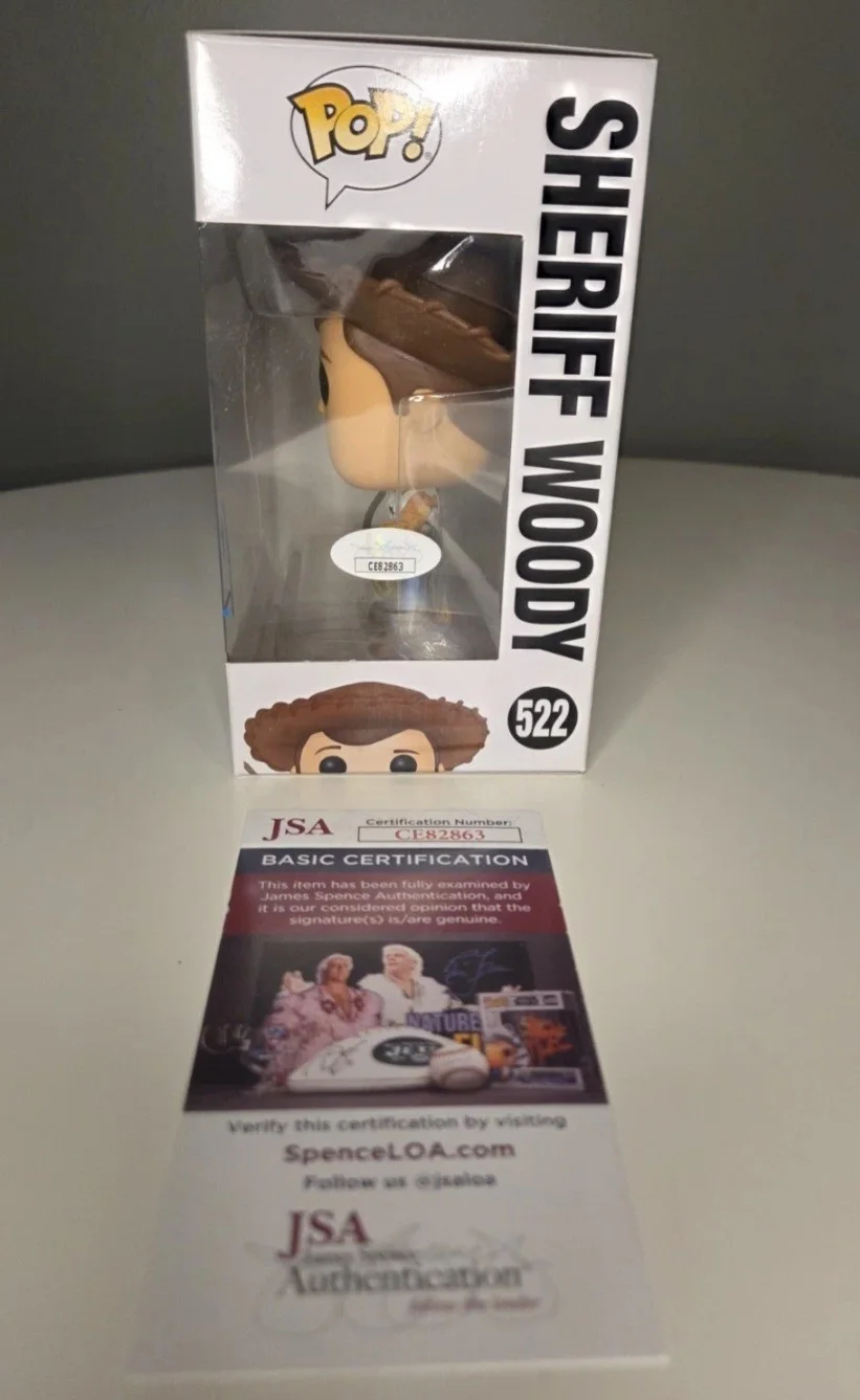 Tom Hanks Signed "Toy Story 4" #522 Sheriff Woody Funko Pop! Vinyl Figure (JSA), изображение 3