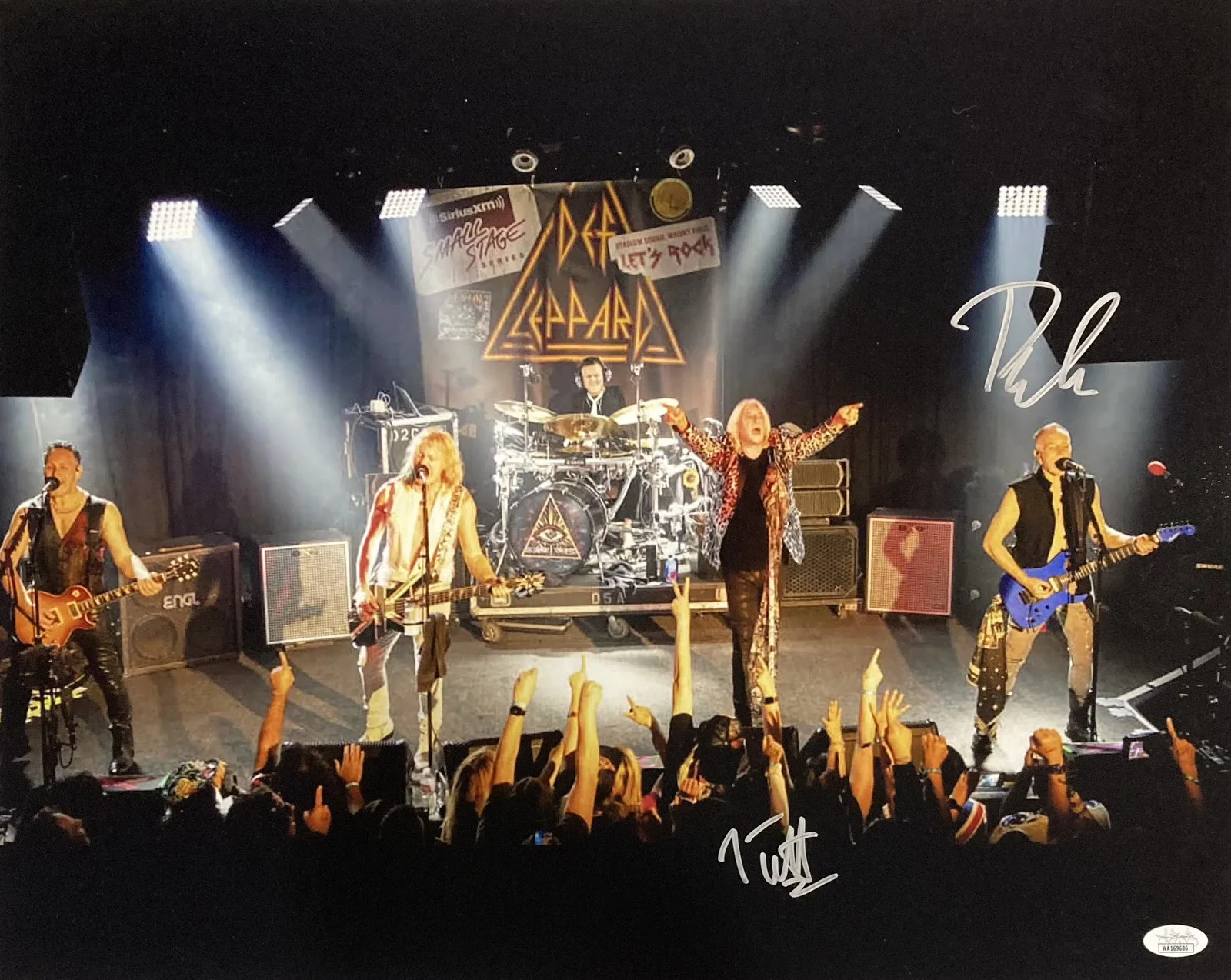Joe Elliott — Joe Elliott Phil Collen Signed 16x20 Def Leppard Band Photo JSA ITP, изображение 5