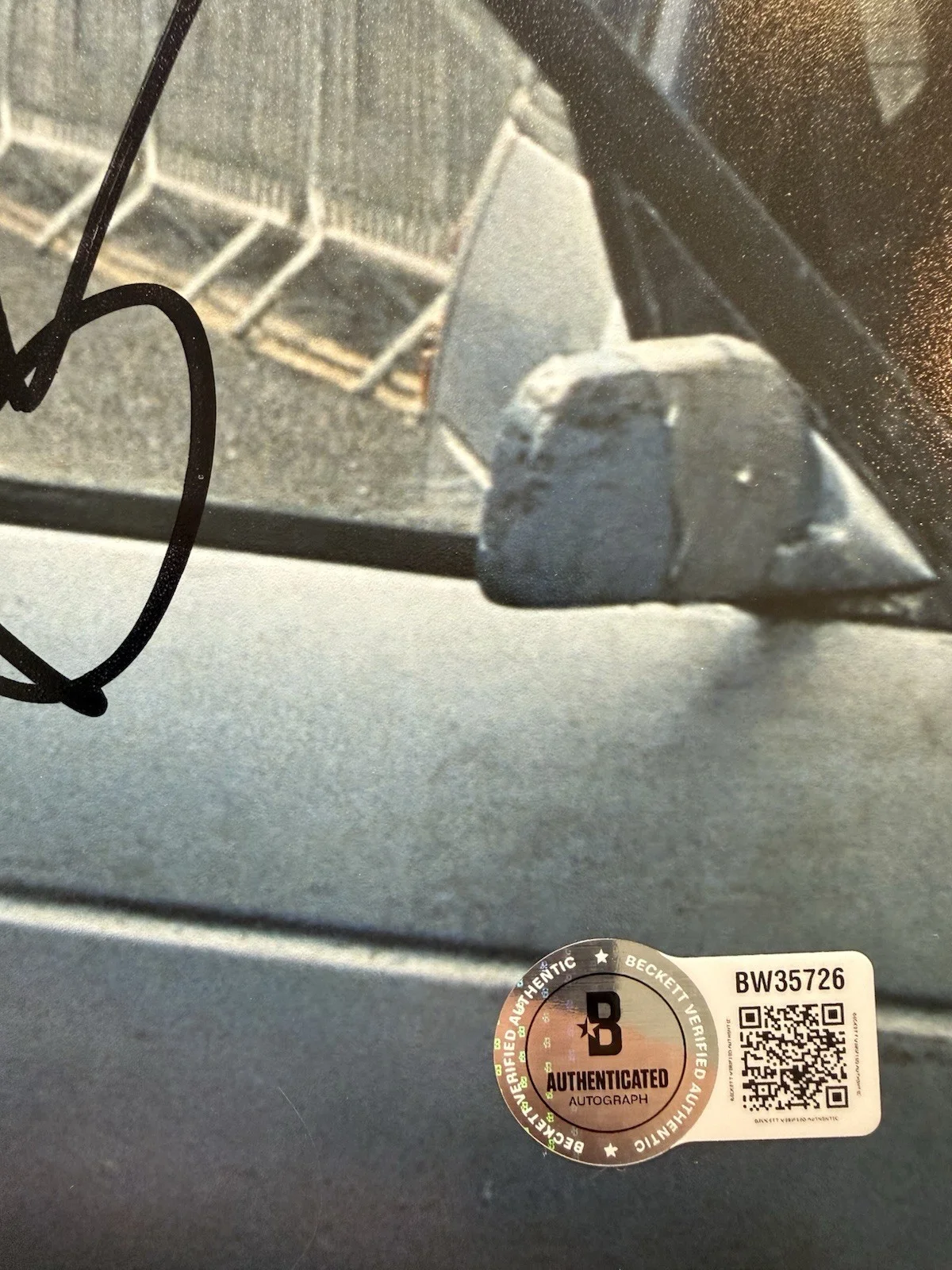 Kathryn Newton — Kathryn Newton Signed 8x10 Pokemon Detective Pikachu Lucy Stevens Photo Beckett, изображение 3