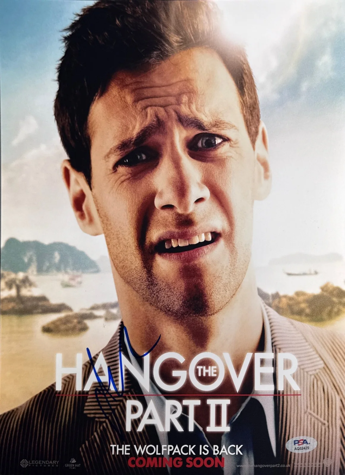 Justin Bartha — Justin Bartha Signed 11x14 The Hangover II Movie Poster PSA AQ52429, изображение 2