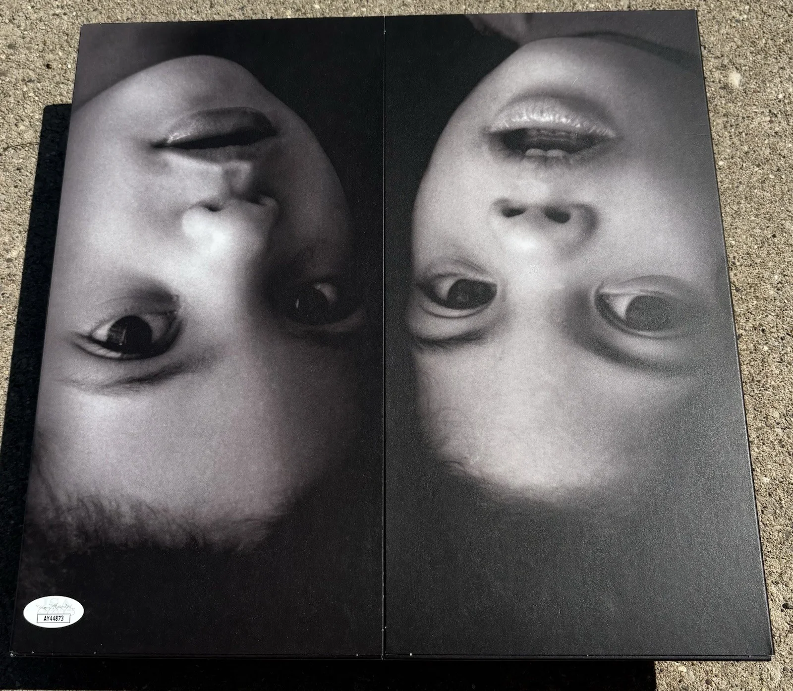 IBEYI SIGNED Vinyl JSA COA, image 4