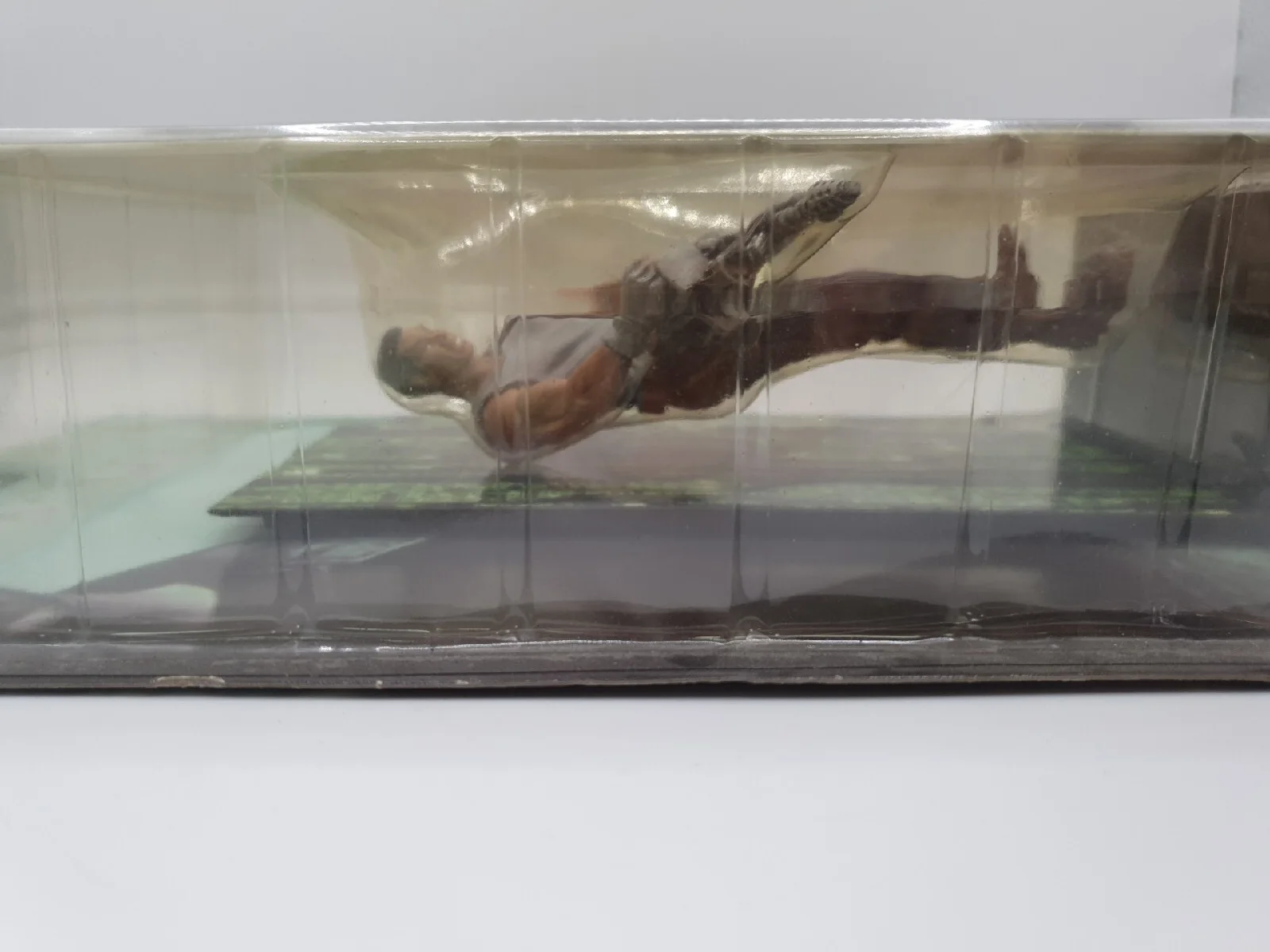N2 TOYS LLC. 2000 Matrix 'The Film' Tank 6" Action Figure Boxed Warner Bros., изображение 2